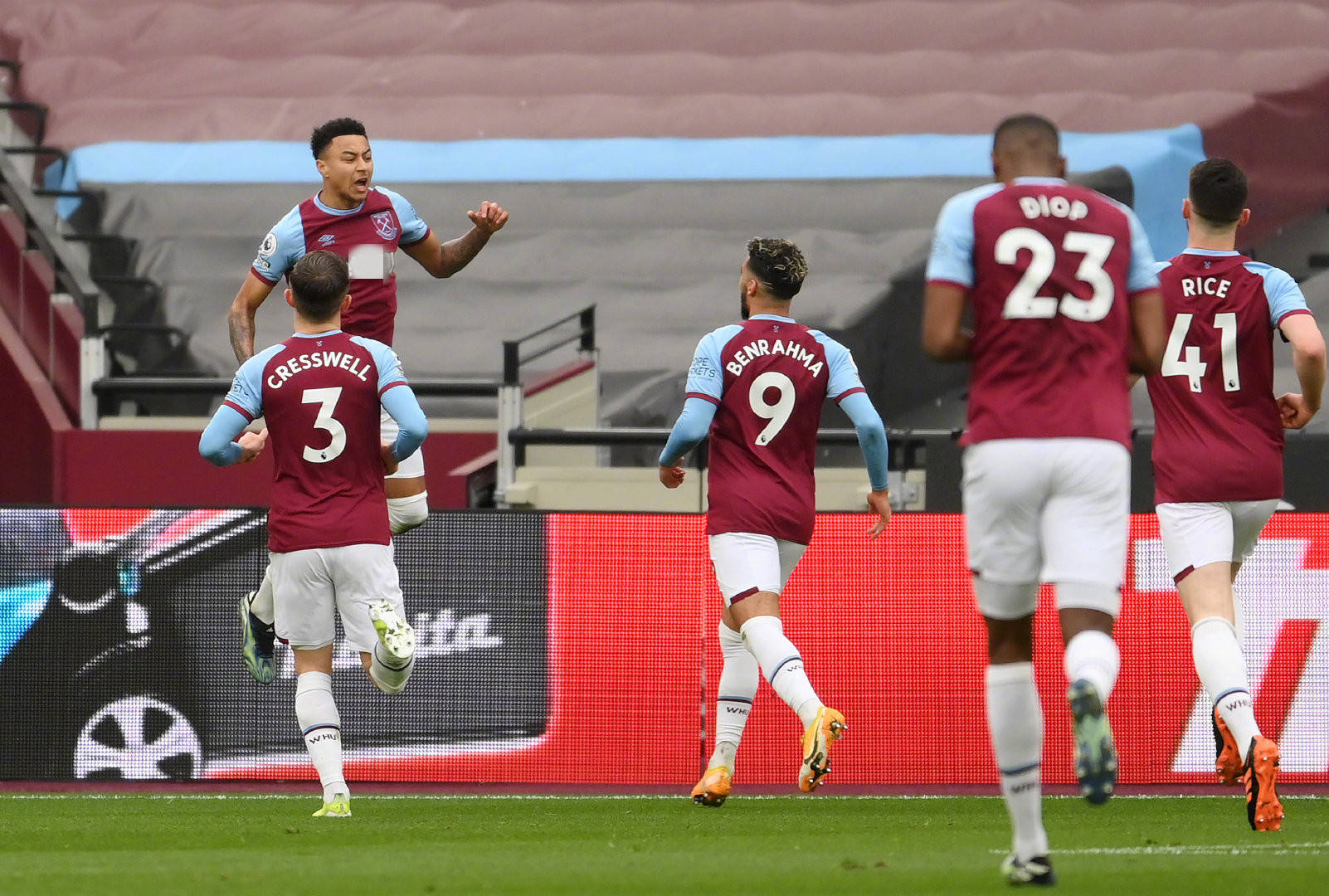 两人已做好 两人已做好